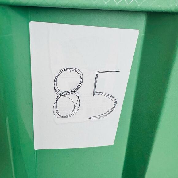 Just Black Denim Distressed Cropped Blue Jeans Women’s Size 25 - Picture 8 of 8